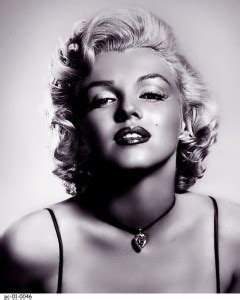 Eureka Designs Without Frame - Marilyn Monroe Art Rolled Paper Print ...