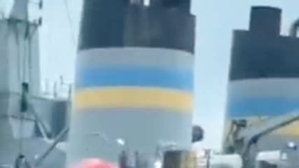 核查：美国海军运输船喷涂乌克兰国旗？_凤凰网