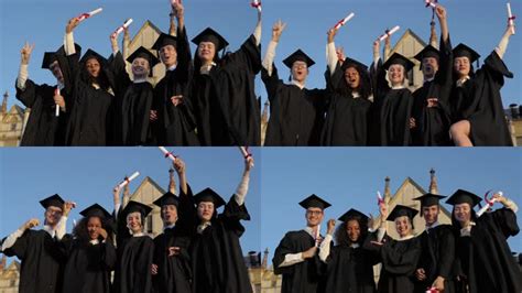 留学生拿毕业证书高清图片下载-正版图片501053965-摄图网