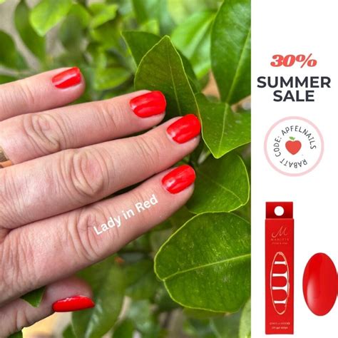 Fingernägel für den Sommer: Rot-Töne – Trendfarben, Pflege-Tipps ...