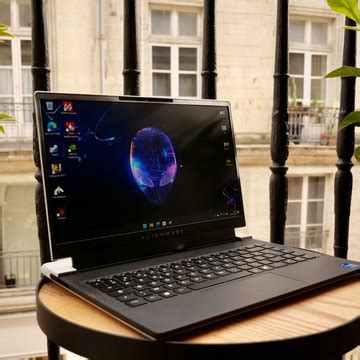Alienware 18 Ares 51 2025 Review 的图像结果