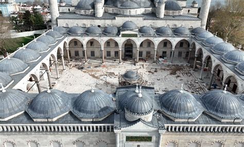 Blue Mosque in Istanbul reopens for prayer after 6-year restoration | Daily Sabah