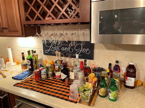 Casual Holiday Home Bar Set Up : r/cocktails