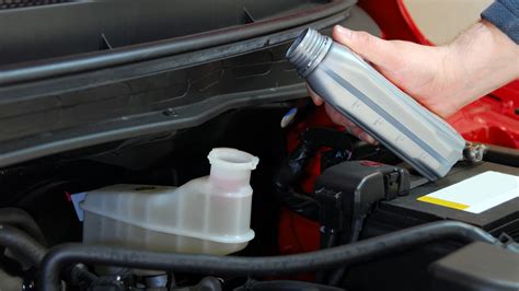 2025 Guide to Brake Fluid Change Cost (+How to Maintain It ...