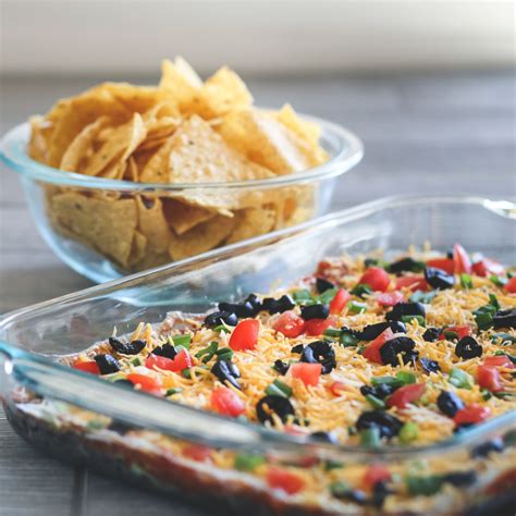 7 Layer Mexican Dip - No Bake Recipe Ready In 10 Minutes!
