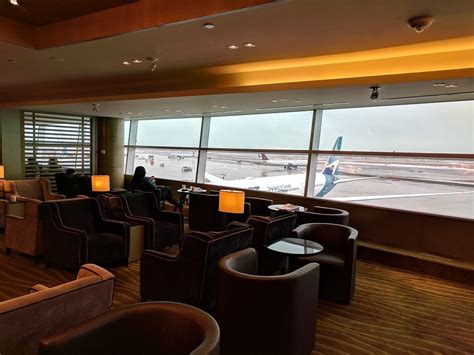 PLAZA PREMIUM LOUNGE (INTERNATIONAL DEPARTURES, TERMINAL 3) (2026) All ...