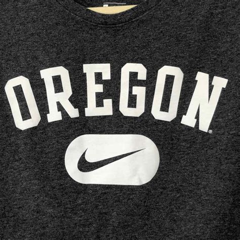 NIKE 'The Nike Tee' Heavy Gray U of O Logo Tee EUC - Gem