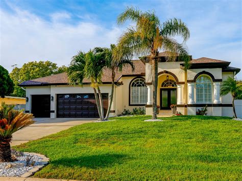 109 16th St, Belleair Beach, FL 33786 | Zillow