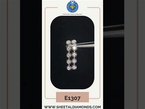 Diamond Earrings - Adorable Unique Eye-catching Diamond Studded Memory ...