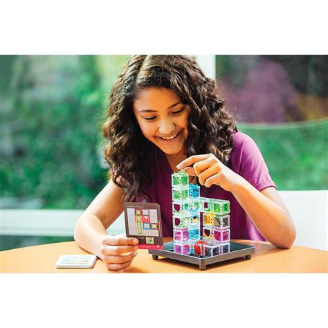 ThinkFun board game Gravity Maze | Insplay