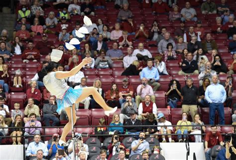Red Panda Alabama Halftime 2022 - al.com