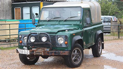 Get the best from a second-hand Land Rover Defender - Farmers Weekly