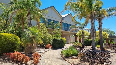 NOVOTEL BAROSSA VALLEY RESORT (Rowland Flat) - 2026 Hotel Reviews ...