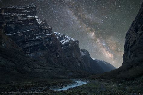 Искусственный интеллект. Все, что вы хотели знать. Несколько слов о парадоксе Ферми. Vector Art Mini Minimalist