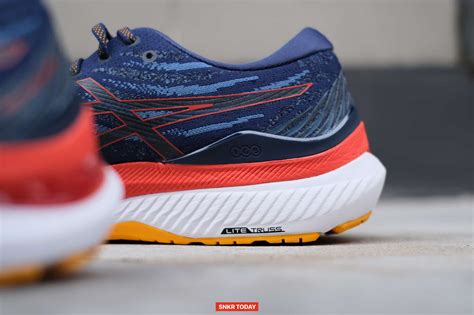 Kayano 29 Review
