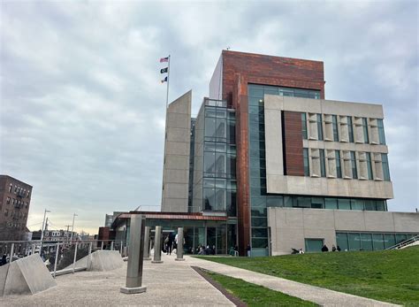 Alleged slashing of stranger at laundromat on Staten Island lands ...