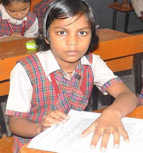 Day After Their Father Died In #UriAttack, These 3 Brave Girls Wrote ...