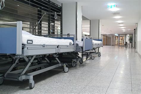 Girl In Hospital Bed Photos, Download The BEST Free Girl In Hospital ...