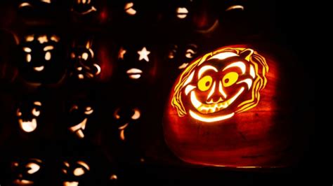 The Great Jack O Lantern Blaze: 20 Years of Halloween Magic in Sleepy ...