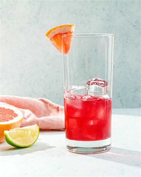 Classic Sea Breeze Cocktail - A Couple Cooks