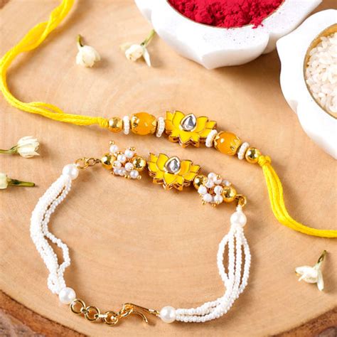 Home Decor Rakhi Hamper Set Of 6 Online - Premium Gift Hamper | Nestasia