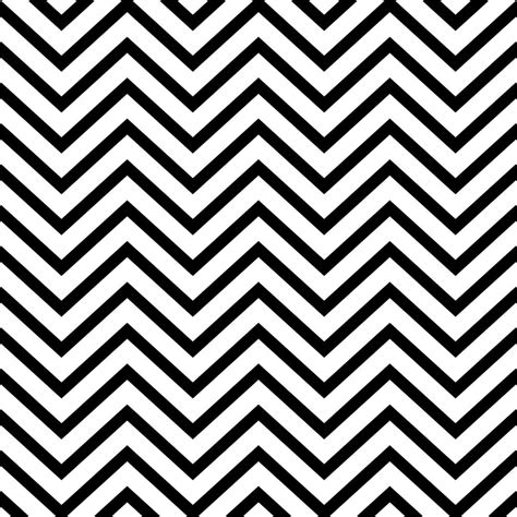 Black & White Chevron Wall Wallpaper, Thin Lines | Life n Colors