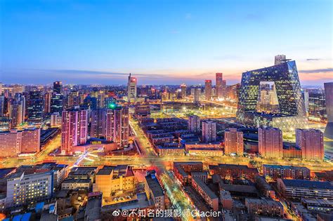 中国北京CBD高楼建筑群国贸桥车流延时摄影—高清视频下载、购买_视觉中国视频素材中心
