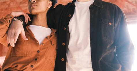 Two People Standing Together 的图像结果