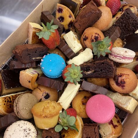 Mixed Cake Box 的图像结果