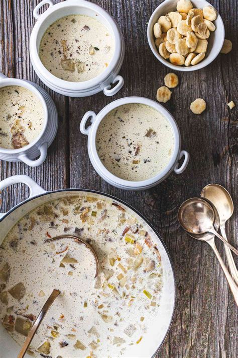 Classic New England Clam Chowder Recipe