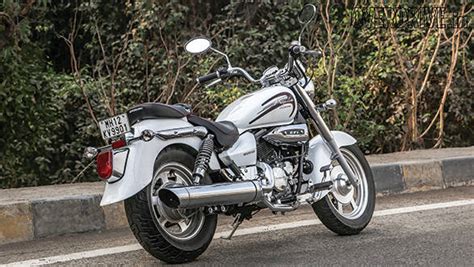 2014 Hyosung Aquila 250 India road test - Overdrive