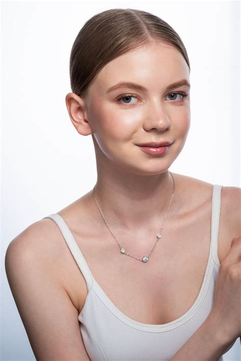 Trinity Spark Pendant – Tija Luxe Limited