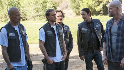 Sons of Anarchy Season 7 ซันส์ ออฟ อนาร์คี ปี 7 ตอนที่ 10 - โอเวอร์มูฟวี่ส์