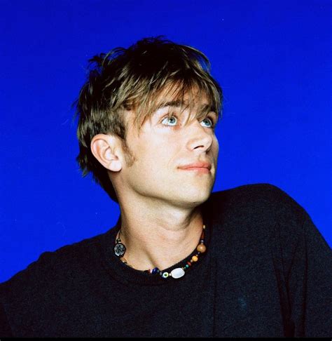 Blur damon albarn – Artofit