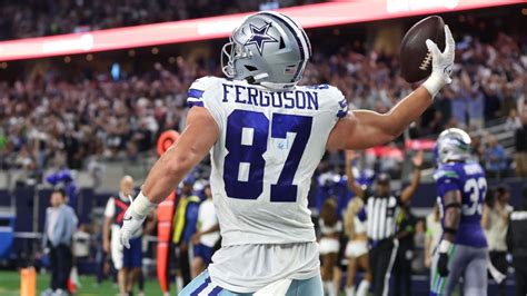 Cowboys' Jake Ferguson is Dak Prescott's new security blanket - ESPN