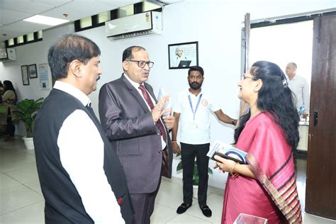 Delhi Pharmaceutical Sciences and Research University