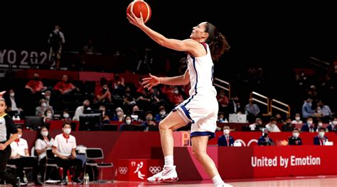A timeline of Jewish basketball star Sue Bird’s legendary career ...