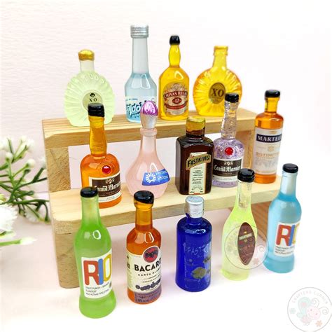 Miniature Liquor Bottles - Assorted Pack – CRAFTERS CORNER