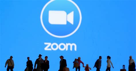 Zoom axes 1,300 staff, CEO decides to take 98% pay cut