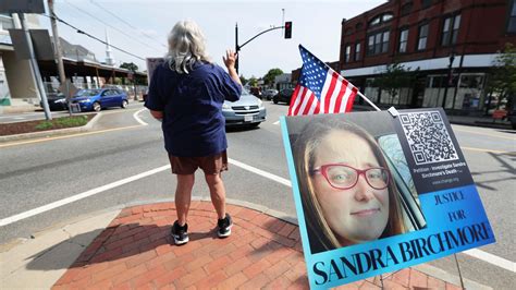 What did investigators miss in the Sandra Birchmore case?