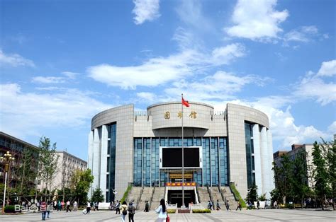 2021年洛阳市初中学校排名top10_腾讯新闻