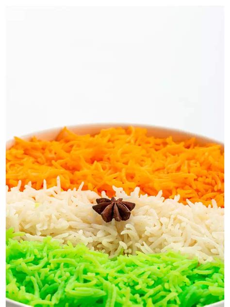 How to make Tiranga Vegetable Biryani in less than 20 minutes | Times ...