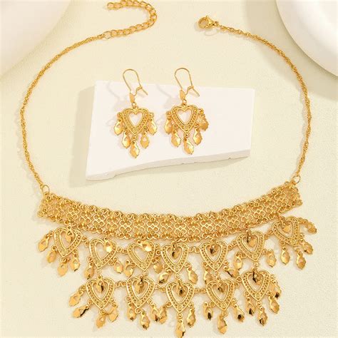 Necklace – The Elite Gallery - by Viexta