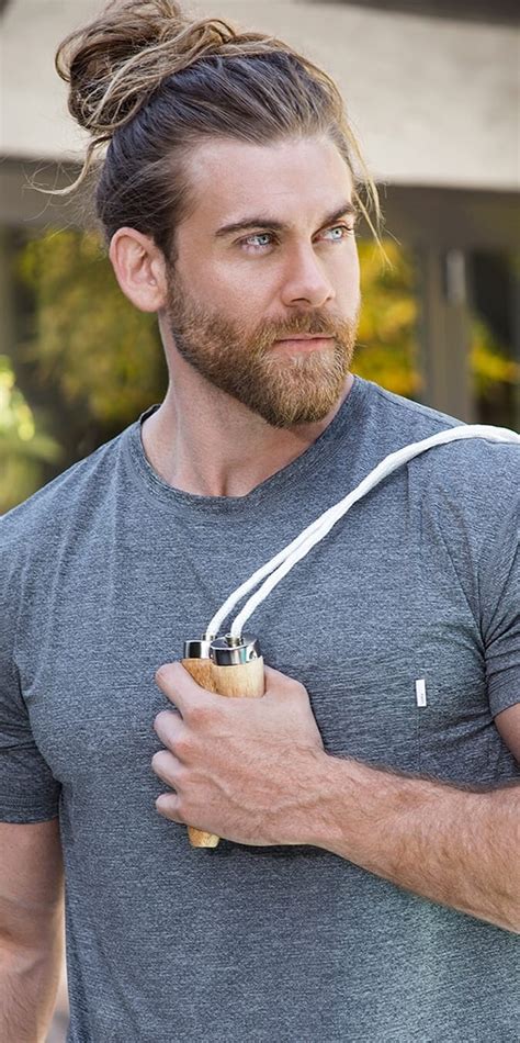 24 Most Versatile Hairstyles For Men with Straight hair - Hairstyles 2020