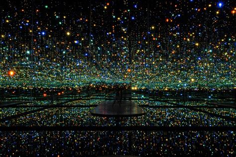 Yayoi Kusama Infinity Mirror Room