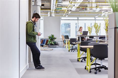 Huddle Sign 的图像结果