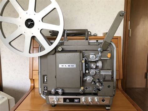 16ミリ映写機 ELMO F16-250HR フィルム映写機