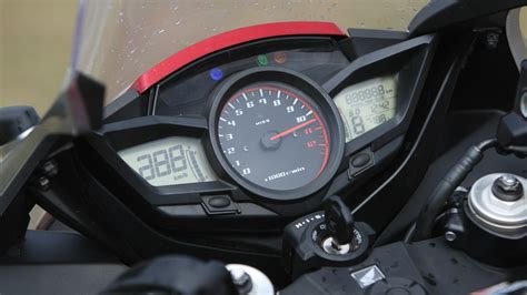 Honda VFR1200F 2013 STD Exterior Bike Photos - Overdrive
