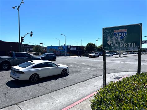 Where are Oakland’s 20 most dangerous intersections?
