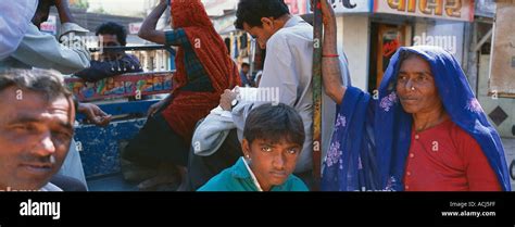 Local People Indian 的图像结果